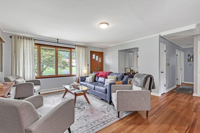 2673 Shrewsbury Road, Columbus, OH 43221