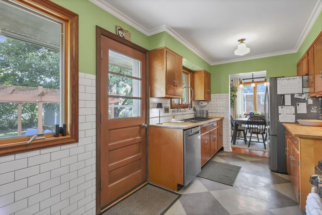 2673 Shrewsbury Road, Columbus, OH 43221