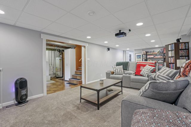 2673 Shrewsbury Road, Columbus, OH 43221