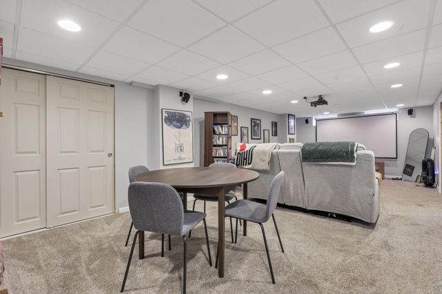 2673 Shrewsbury Road, Columbus, OH 43221