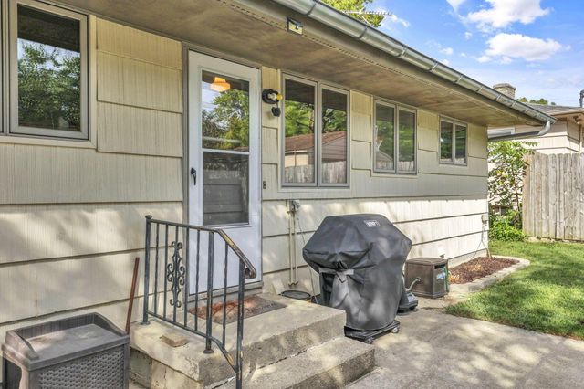 2673 Shrewsbury Road, Columbus, OH 43221