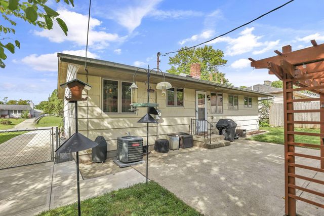 2673 Shrewsbury Road, Columbus, OH 43221