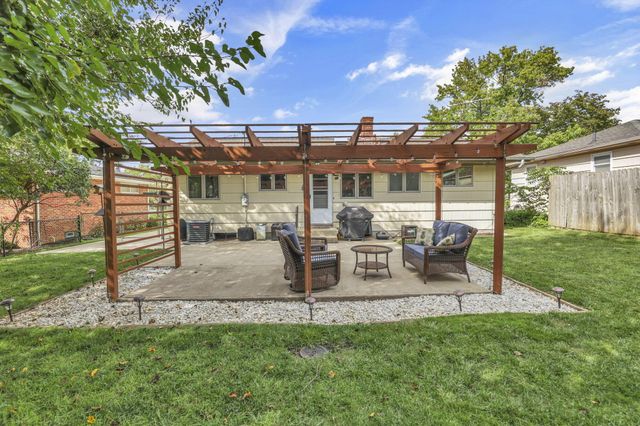 2673 Shrewsbury Road, Columbus, OH 43221