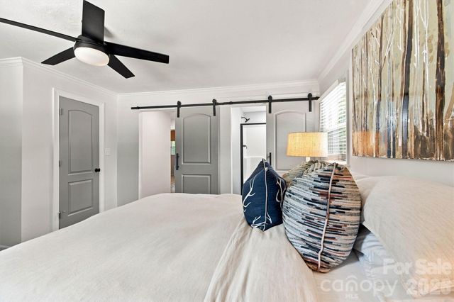 215 Pinehurst Lane, Newton, NC 28658
