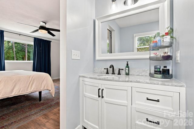 215 Pinehurst Lane, Newton, NC 28658