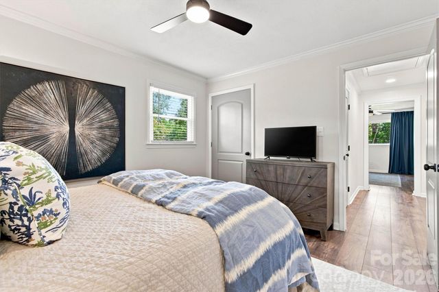 215 Pinehurst Lane, Newton, NC 28658