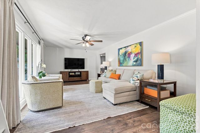 215 Pinehurst Lane, Newton, NC 28658