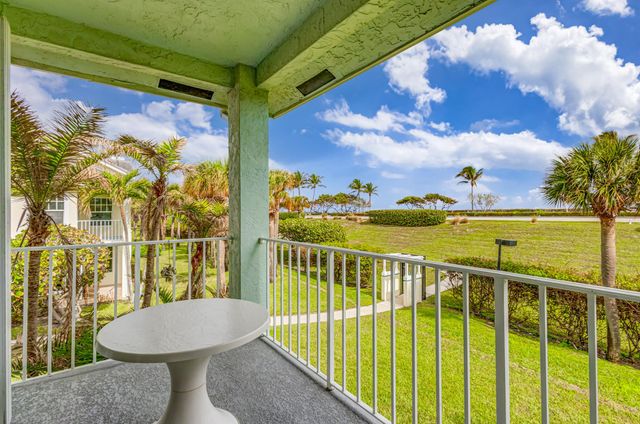 303 Mainsail Circle, Jupiter, FL 33477