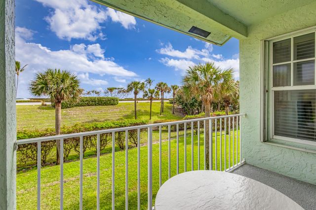 303 Mainsail Circle, Jupiter, FL 33477