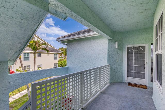 303 Mainsail Circle, Jupiter, FL 33477