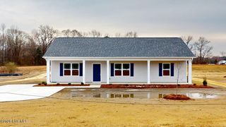 1361 Pinkney Road, Pikeville, NC 27863