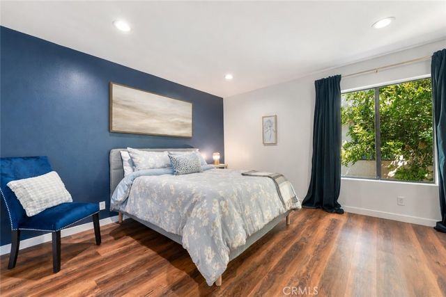 15207 Magnolia Boulevard 119, Sherman Oaks, CA 91403