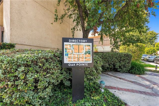 15207 Magnolia Boulevard 119, Sherman Oaks, CA 91403