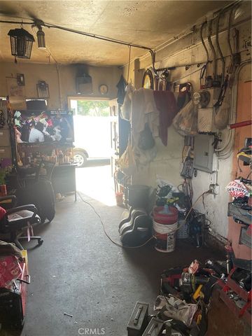 107 E 67th, Los Angeles, CA 90003