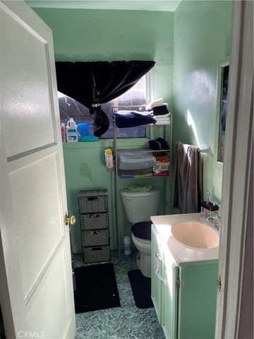 107 E 67th, Los Angeles, CA 90003