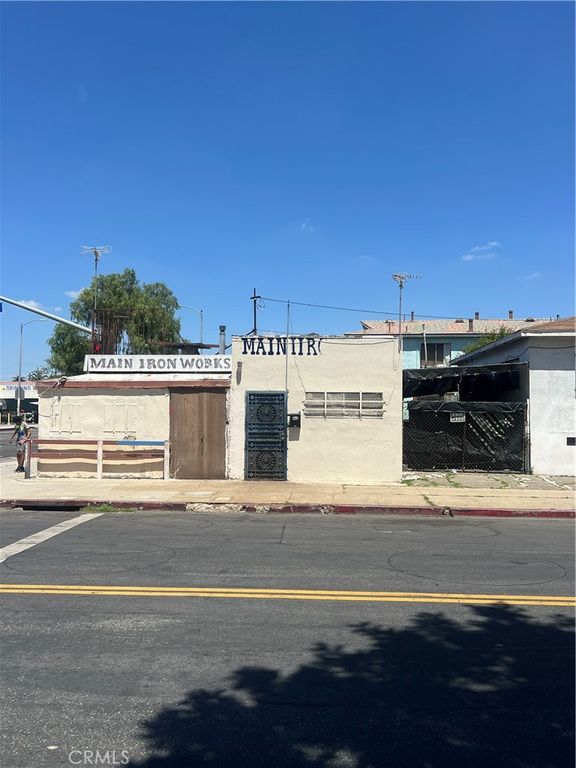 107 E 67th, Los Angeles, CA 90003