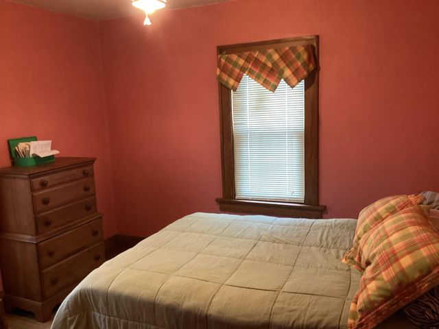 408 Kingsley Avenue, Waterloo, IA 50701