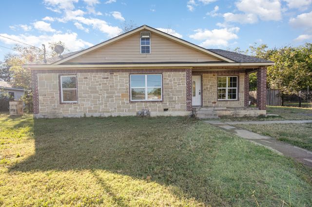 215 Glenview Street, Dallas, TX 75217