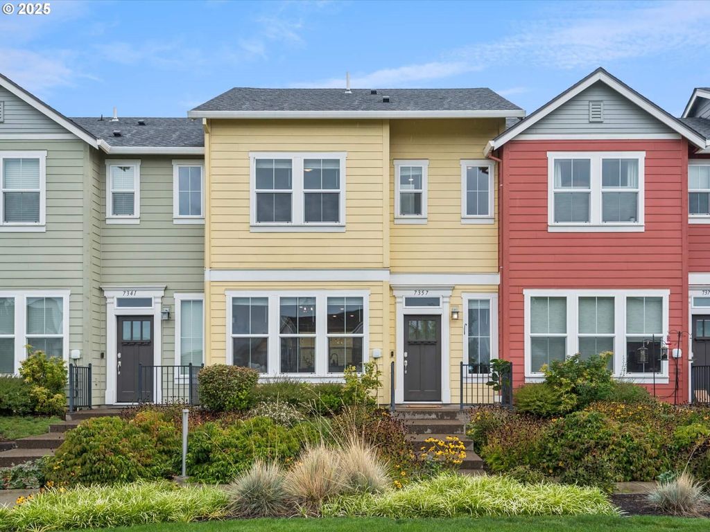 7357 Se CHINQUAPIN Dr, Hillsboro, OR 97123