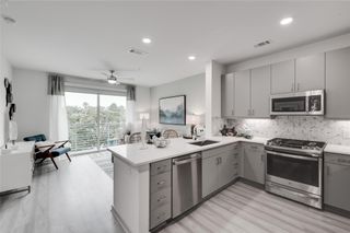 3636 W Dallas Street 374, Houston, TX 77019