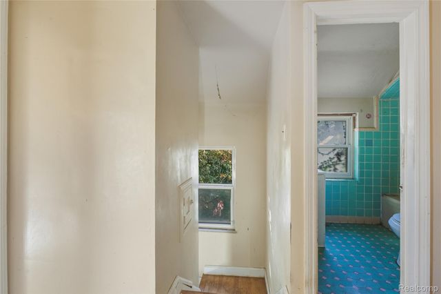 16803 Marlowe Street, Detroit, MI 48235