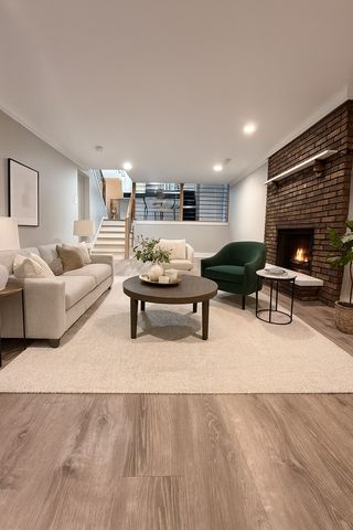 7716 Cronin Avenue, Justice, IL 60458