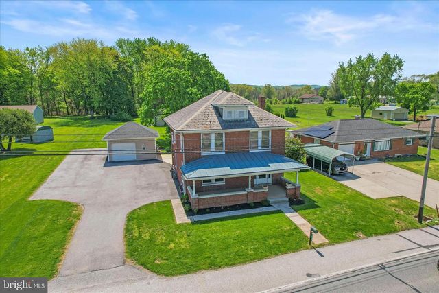 7630 LINCOLN HWY, Abbottstown, PA 17301