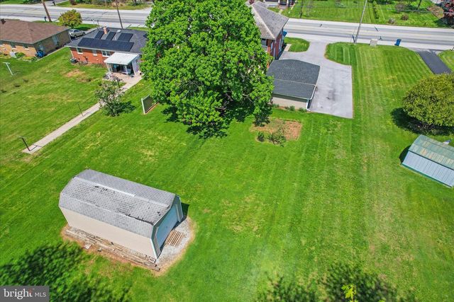 7630 LINCOLN HWY, Abbottstown, PA 17301