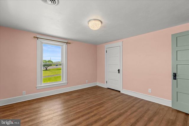 7630 LINCOLN HWY, Abbottstown, PA 17301