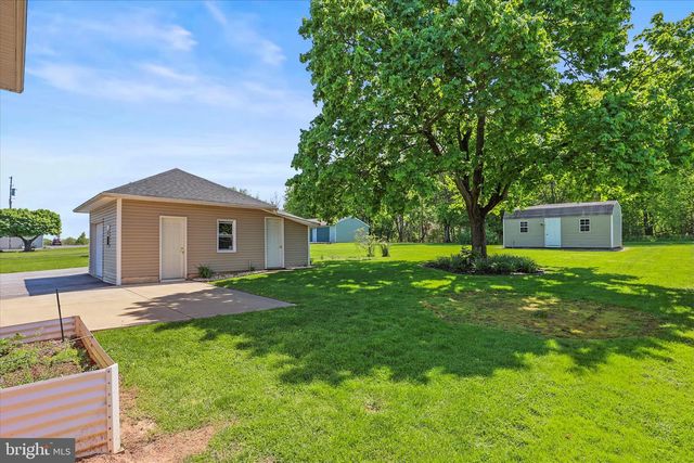 7630 LINCOLN HWY, Abbottstown, PA 17301