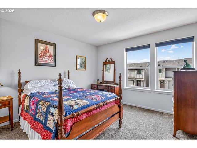 1416 Ne 83RD Dr, Vancouver, WA 98665