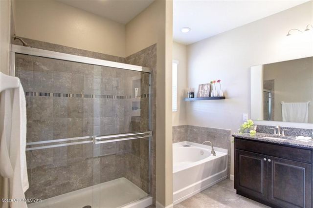 953 Musgrass Circle, West Melbourne, FL 32904