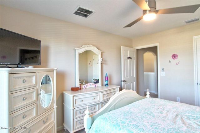 953 Musgrass Circle, West Melbourne, FL 32904