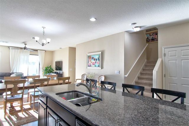 953 Musgrass Circle, West Melbourne, FL 32904