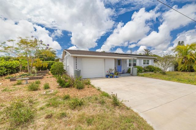 1099 52ND STREET S, Gulfport, FL 33707