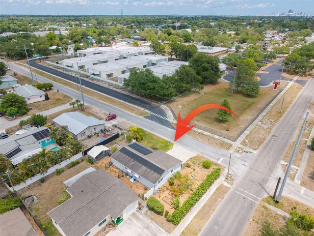 1099 52ND STREET S, Gulfport, FL 33707