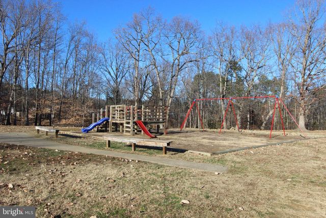 18 MARY DR, Stafford, VA 22556