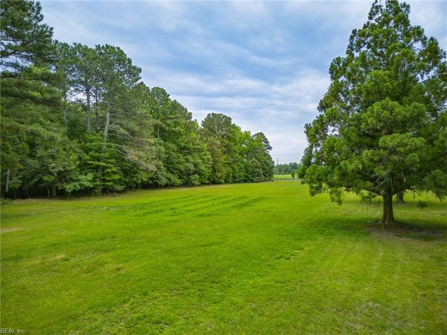 14151 Foursquare RD, Smithfield, VA 23430