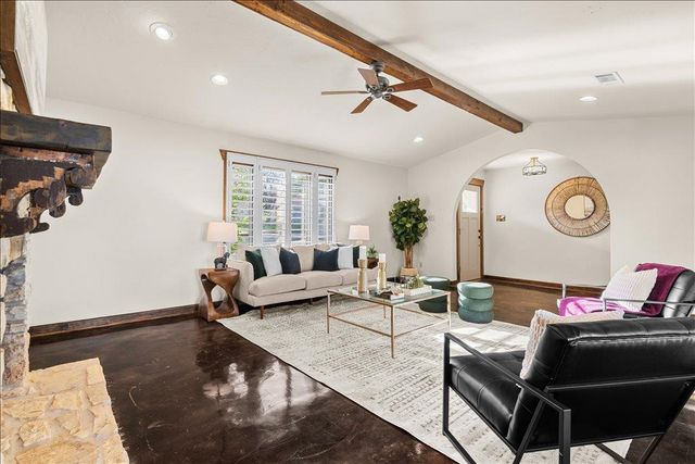 7703 Banpass LN, Austin, TX 78736