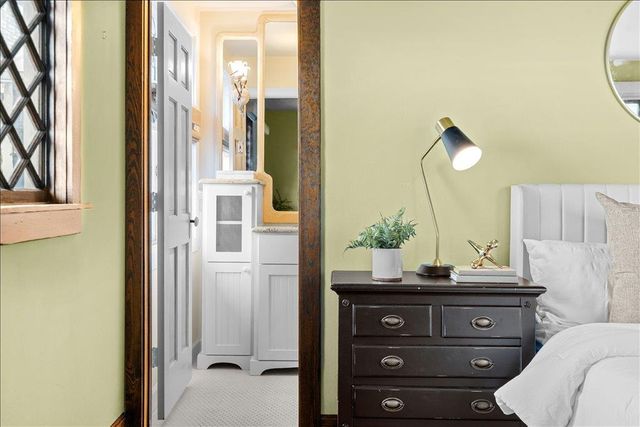 7703 Banpass LN, Austin, TX 78736