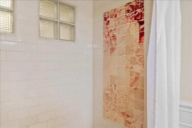 7703 Banpass LN, Austin, TX 78736