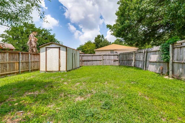 8507 Sugarberry Place, Dallas, TX 75249