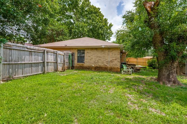 8507 Sugarberry Place, Dallas, TX 75249