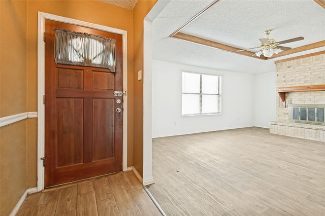 8507 Sugarberry Place, Dallas, TX 75249