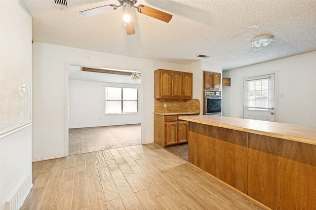 8507 Sugarberry Place, Dallas, TX 75249