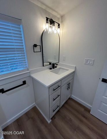 524 N Webb Street, Webb City, MO 64870