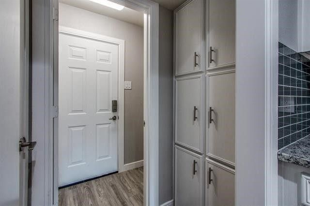 514 Hunters Glen Street, Lewisville, TX 75067