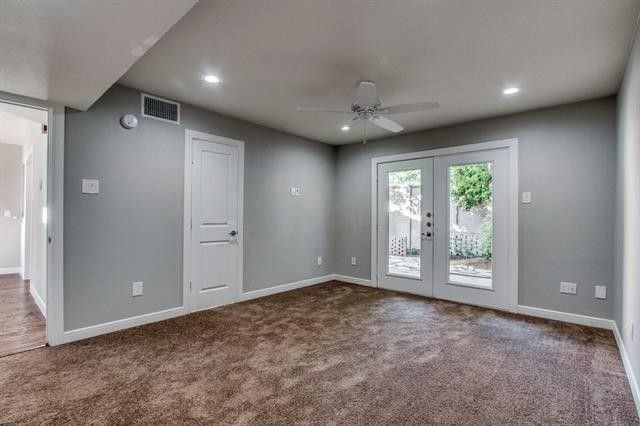 514 Hunters Glen Street, Lewisville, TX 75067