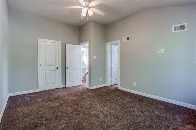 514 Hunters Glen Street, Lewisville, TX 75067