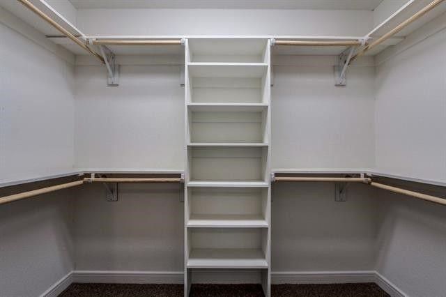 514 Hunters Glen Street, Lewisville, TX 75067